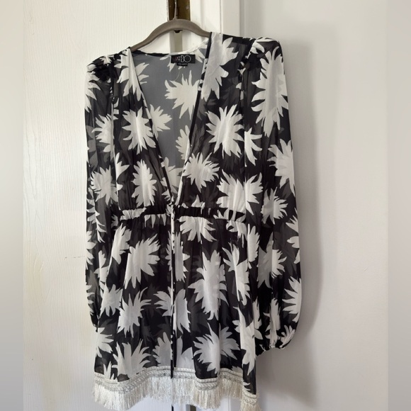 PatBo Dahlia Fringe Cover Up Robe Dress - Picture 4 of 11